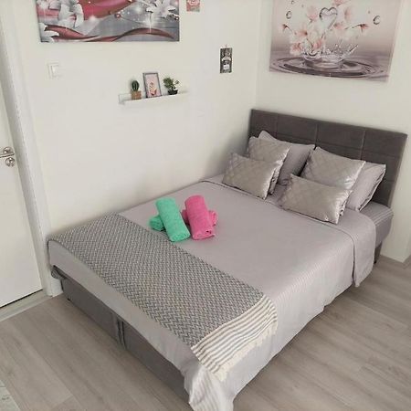 City Lux Square Apartment سكوبجي المظهر الخارجي الصورة